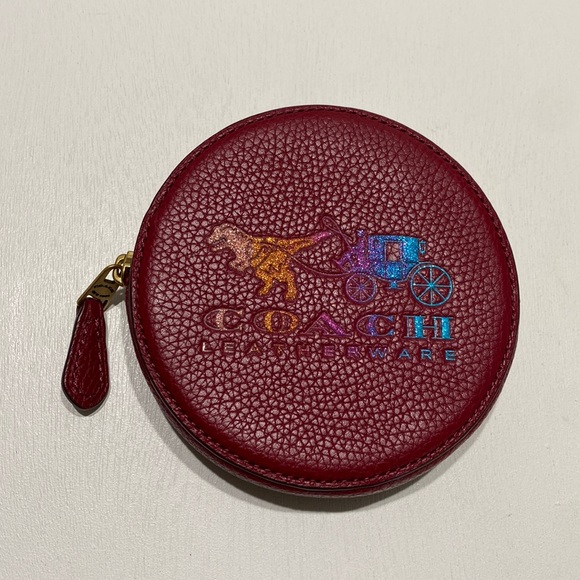 Coach Red Rexy Carriage Rainbow Round Coin Purse Zip Leather New Wallet Glitter - Picture 2 of 6